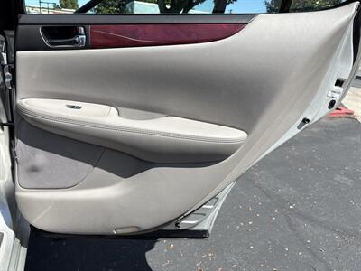 2002 Lexus ES   - Photo 31 - Sacramento, CA 95826