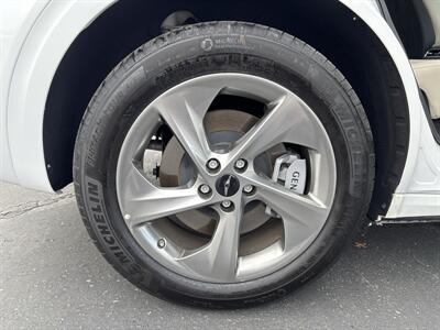 2026 Genesis GV70   - Photo 17 - Sacramento, CA 95826