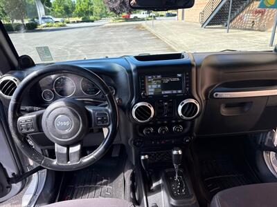 2014 Jeep Wrangler Sahara   - Photo 11 - Salem, OR 97317
