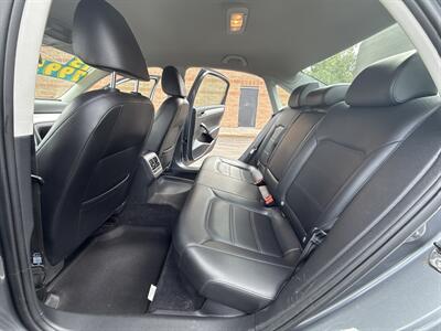 2013 Volkswagen Passat SE PZEV   - Photo 11 - Salem, OR 97317