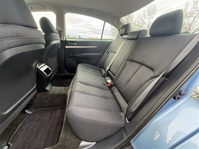2012 Subaru Legacy 2.5i Premium   - Photo 13 - Salem, OR 97317
