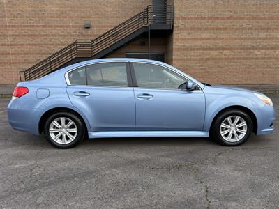 2012 Subaru Legacy 2.5i Premium   - Photo 8 - Salem, OR 97317