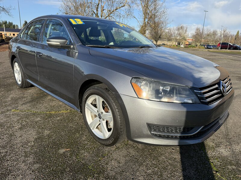 2013 Volkswagen Passat SE PZEV  