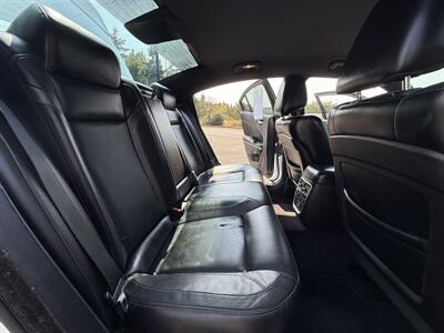 2015 Dodge Charger SXT   - Photo 16 - Salem, OR 97317