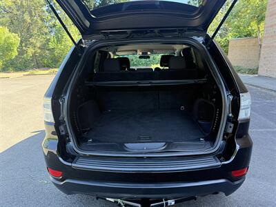 2012 Jeep Grand Cherokee Laredo   - Photo 16 - Salem, OR 97317