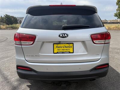 2017 Kia Sorento LX V6   - Photo 6 - Salem, OR 97317