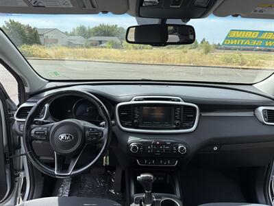 2017 Kia Sorento LX V6   - Photo 10 - Salem, OR 97317