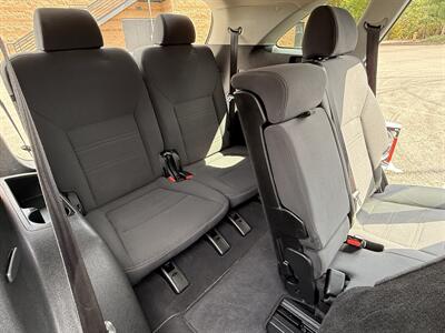 2017 Kia Sorento LX V6   - Photo 14 - Salem, OR 97317