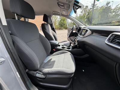 2017 Kia Sorento LX V6   - Photo 17 - Salem, OR 97317