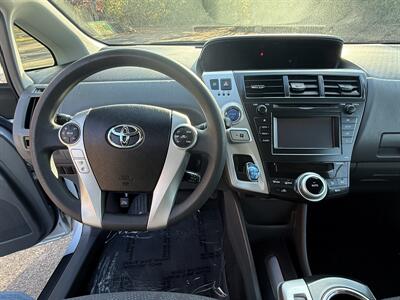 2014 Toyota Prius v Two - Photo 9 - Salem, OR 97317