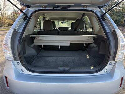 2014 Toyota Prius v Two - Photo 14 - Salem, OR 97317