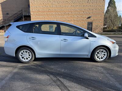2014 Toyota Prius v Two - Photo 8 - Salem, OR 97317