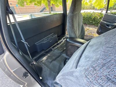 2002 GMC Sonoma SL   - Photo 31 - Salem, OR 97317