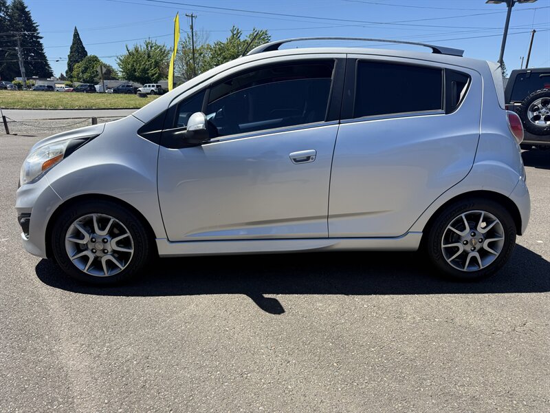2014 Chevrolet Spark 2LT - Photo 4 - Salem, OR 97317