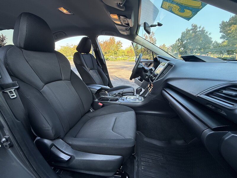 2018 Subaru Impreza 2.0i photo 15