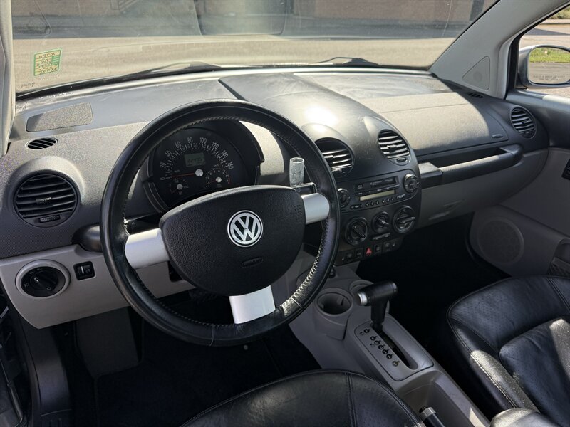 2002 Volkswagen New Beetle GLX 1.8T - Photo 9 - Salem, OR 97317
