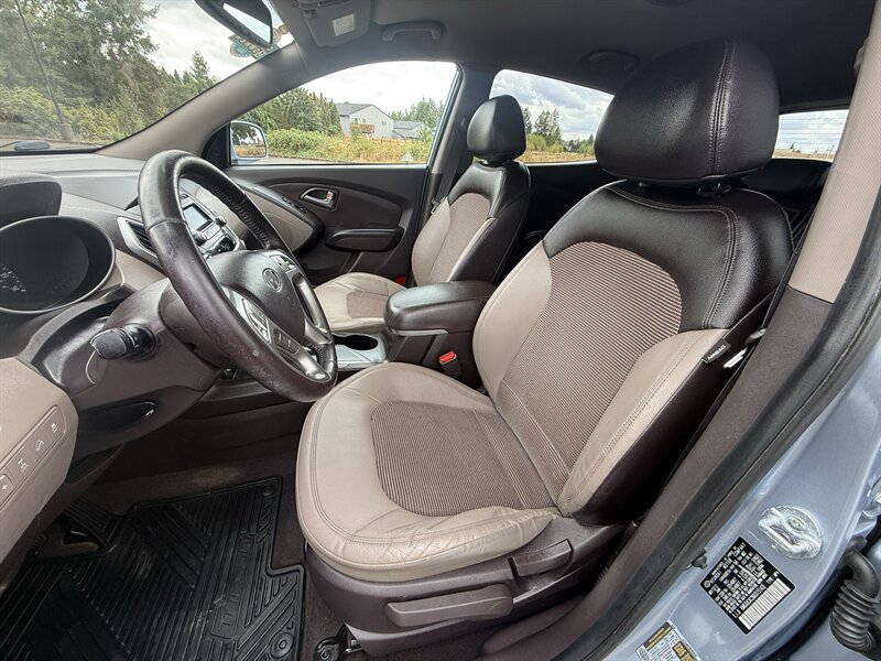 2011 Hyundai Tucson GLS - Photo 12 - Salem, OR 97317