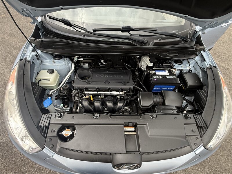 2011 Hyundai Tucson GLS - Photo 17 - Salem, OR 97317