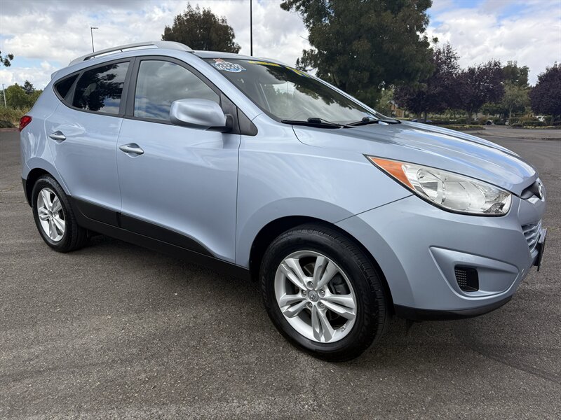 2011 Hyundai Tucson GLS  