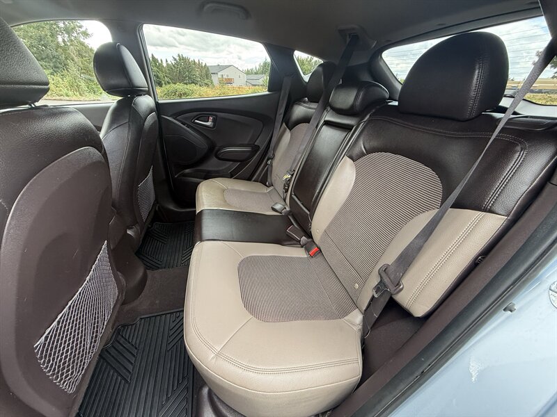 2011 Hyundai Tucson GLS - Photo 13 - Salem, OR 97317