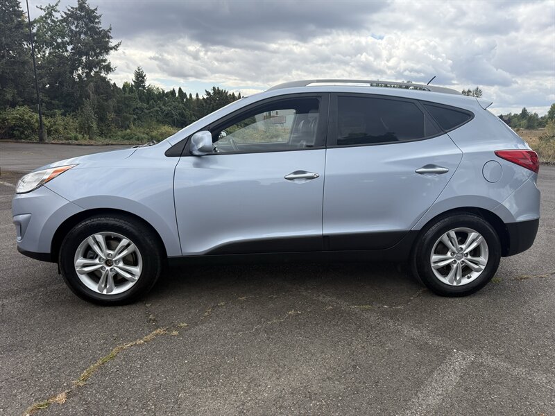 2011 Hyundai Tucson GLS - Photo 4 - Salem, OR 97317
