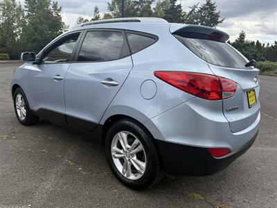 2011 Hyundai Tucson GLS - Photo 5 - Salem, OR 97317