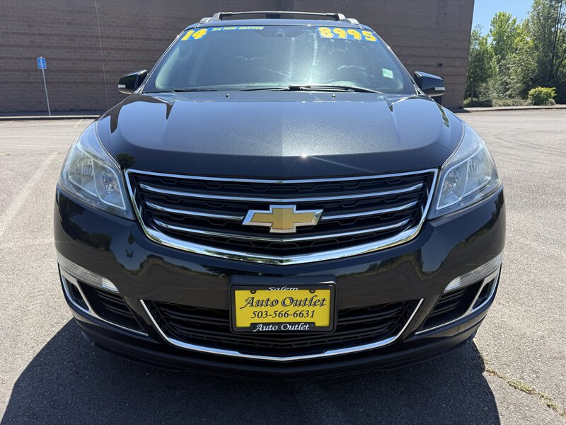 2014 Chevrolet Traverse LT - Photo 2 - Salem, OR 97317