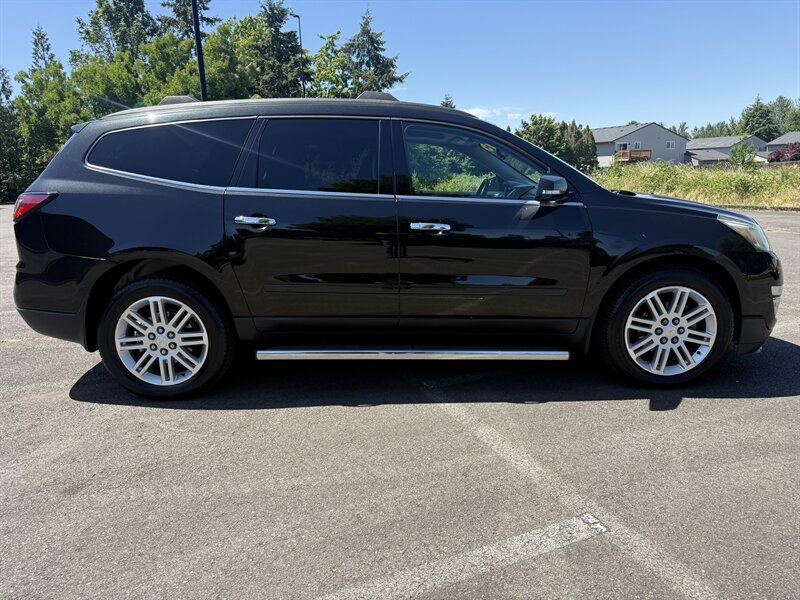 2014 Chevrolet Traverse LT - Photo 8 - Salem, OR 97317