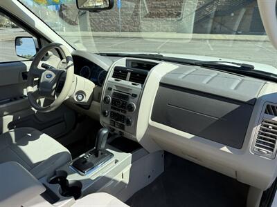 2012 Ford Escape XLT - Photo 11 - Salem, OR 97317