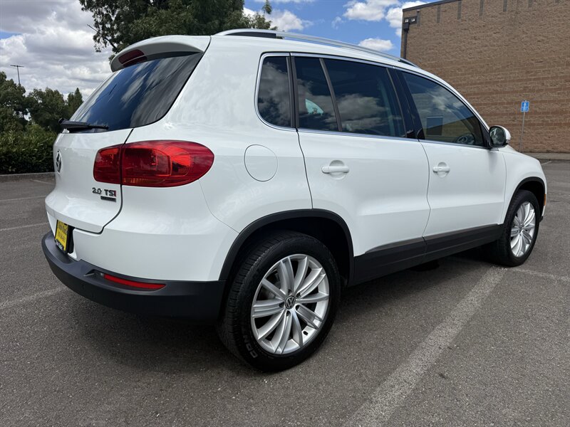 2015 Volkswagen Tiguan SE 4Motion - Photo 7 - Salem, OR 97317