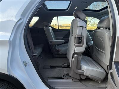 2018 Chevrolet Traverse LT Leather - Photo 17 - Salem, OR 97317