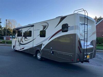 2017 Thor Hurricane 35m Class A   - Photo 2 - Salem, OR 97317