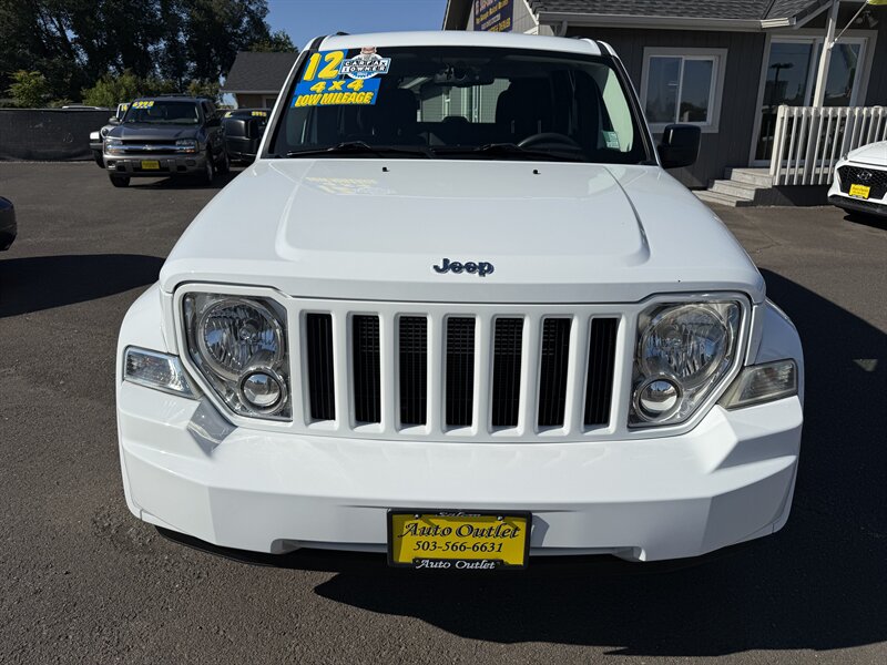 2012 Jeep Liberty Sport  