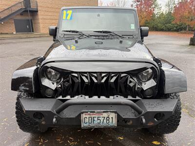 2015 Jeep Wrangler Unlimited Rubicon - Photo 2 - Salem, OR 97317