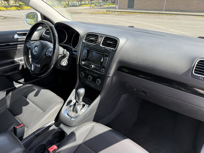 2014 Volkswagen Jetta SportWagen TDI - Photo 10 - Salem, OR 97317