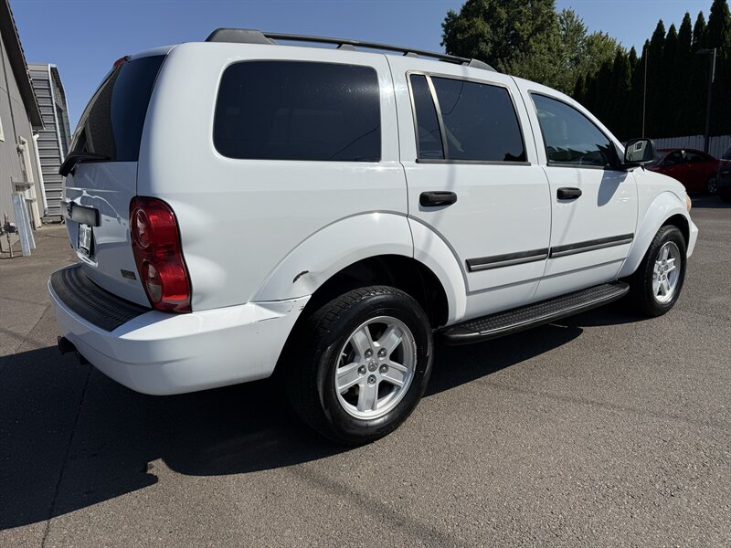 2007 Dodge Durango SLT - Photo 7 - Salem, OR 97317