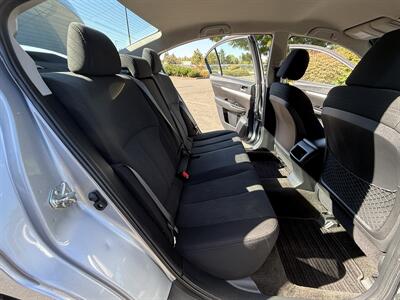 2014 Subaru Legacy 2.5i Premium   - Photo 14 - Salem, OR 97317