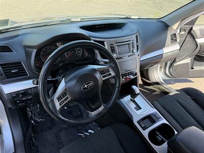 2014 Subaru Legacy 2.5i Premium   - Photo 10 - Salem, OR 97317