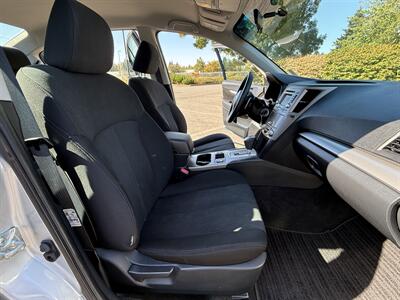 2014 Subaru Legacy 2.5i Premium   - Photo 15 - Salem, OR 97317
