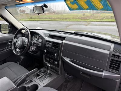 2011 Jeep Liberty Sport   - Photo 11 - Salem, OR 97317