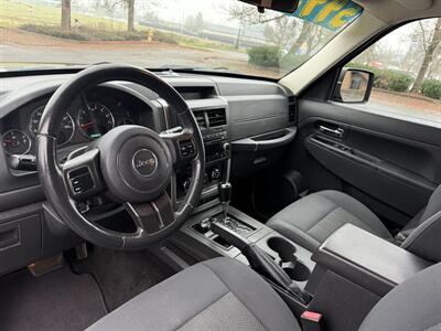 2011 Jeep Liberty Sport   - Photo 9 - Salem, OR 97317