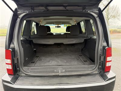 2011 Jeep Liberty Sport   - Photo 16 - Salem, OR 97317