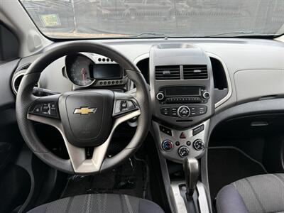 2015 Chevrolet Sonic LT   - Photo 9 - Salem, OR 97317