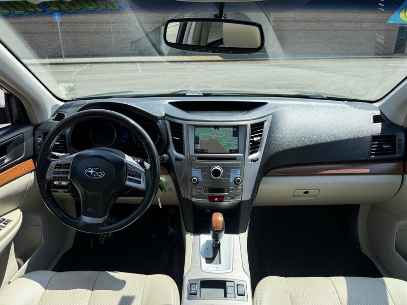 2013 Subaru Outback 2.5i Limited - Photo 10 - Salem, OR 97317
