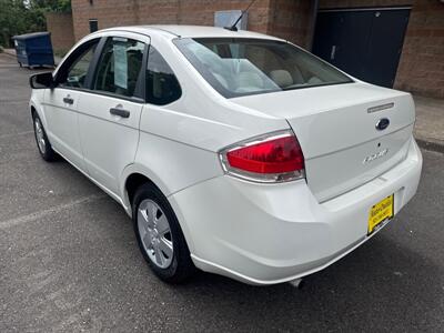 2009 Ford Focus S   - Photo 4 - Salem, OR 97317