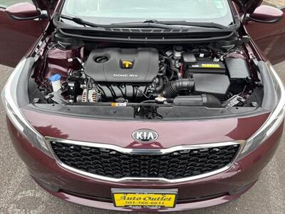 2017 Kia Forte LX   - Photo 21 - Salem, OR 97317