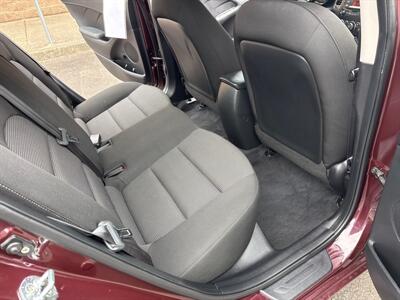 2017 Kia Forte LX   - Photo 37 - Salem, OR 97317