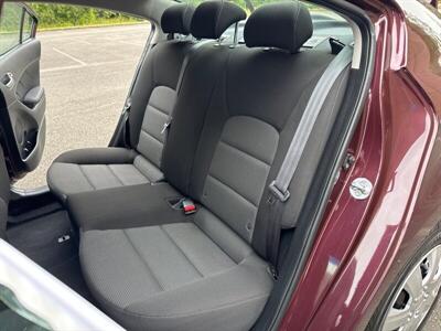 2017 Kia Forte LX   - Photo 12 - Salem, OR 97317