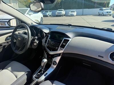 2015 Chevrolet Cruze LS   - Photo 9 - Salem, OR 97317