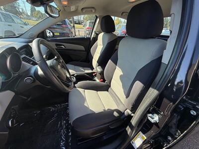 2015 Chevrolet Cruze LS   - Photo 10 - Salem, OR 97317